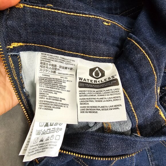 Women's Levi's Premium Dark Denim Overalls Size 29 Skinny Side Zip A3-26 - Picture 7 of 7